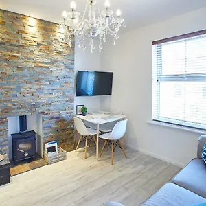 https://pearl-apartment.yorkshirehotels.net